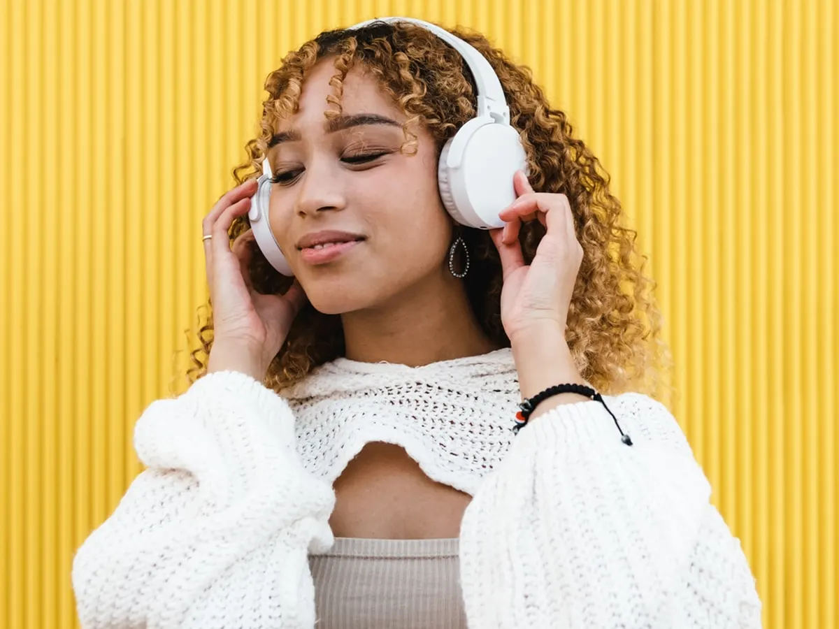 Casque sans fil blanc, Waxul